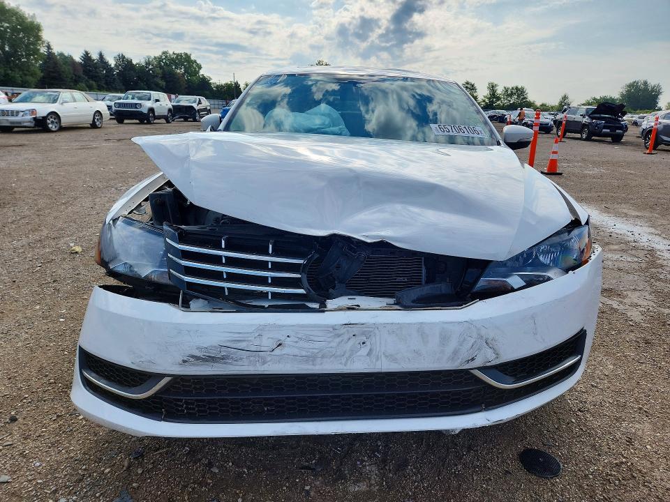 Photo 5 from auction – 2014 VOLKSWAGEN PASSAT with VIN 1VWBN7A39EC118515