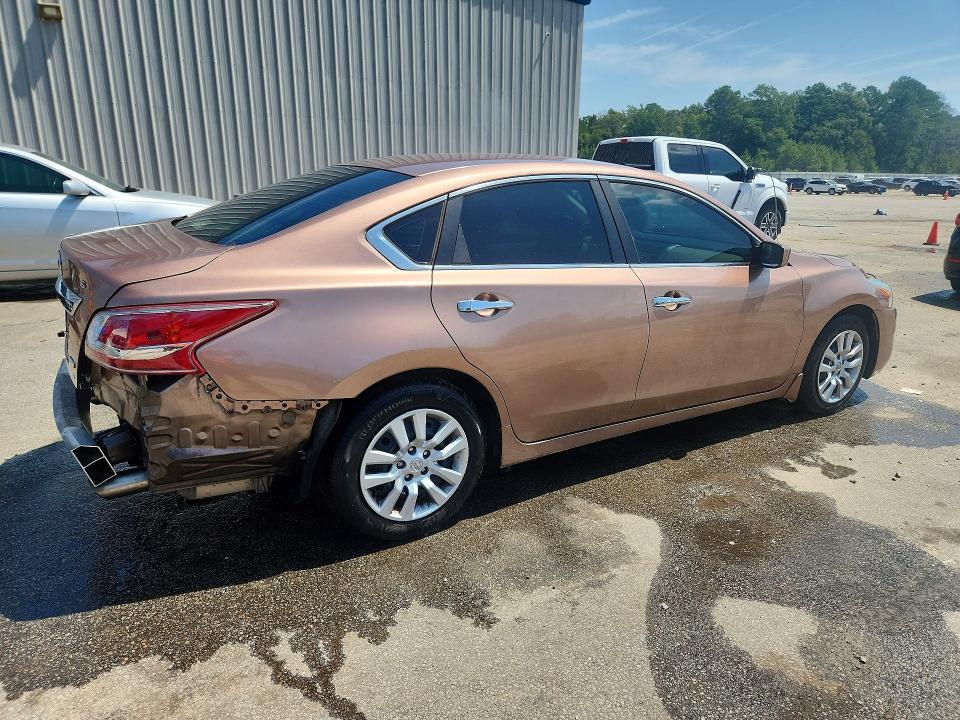 Photo 3 from auction – 2013 NISSAN ALTIMA with VIN 1N4AL3AP4DC276913