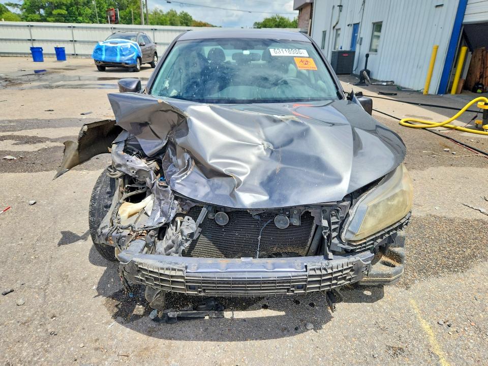 Photo 5 from auction – 2013 HONDA ACCORD with VIN 1HGCR2F36DA236881