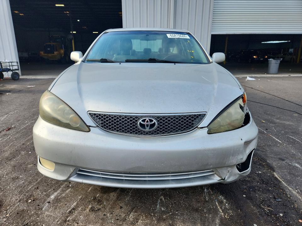 Photo 5 from auction – 2005 TOYOTA CAMRY with VIN 4T1BE32K05U556587