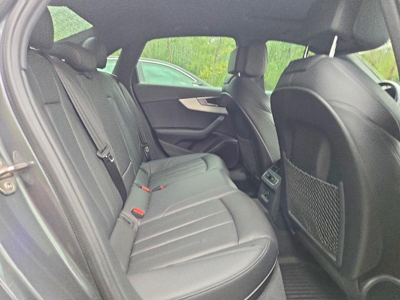 Photo 10 from auction – 2018 AUDI A4 with VIN WAUENAF4XJA100137