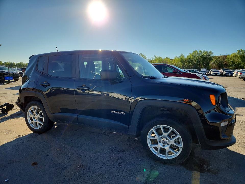 Photo 4 from auction – 2023 JEEP RENEGADE with VIN ZACNJDB19PPP71591