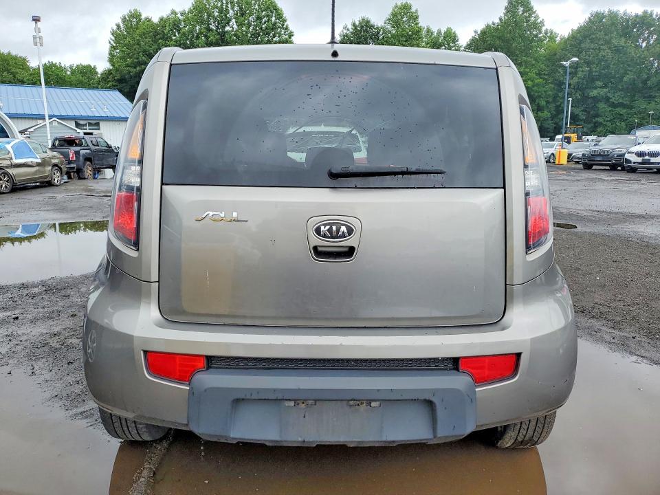 Photo 6 from auction – 2011 KIA SOUL with VIN KNDJT2A22B7329378