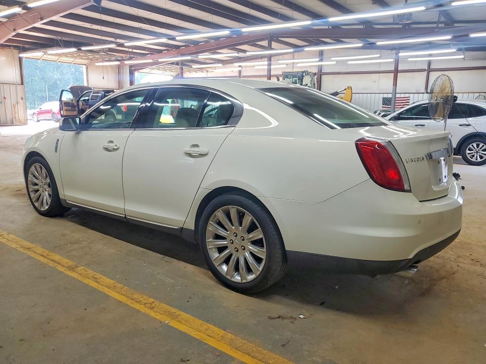 Photo 2 from auction – 2012 LINCOLN MKS with VIN 1LNHL9DR1CG805780