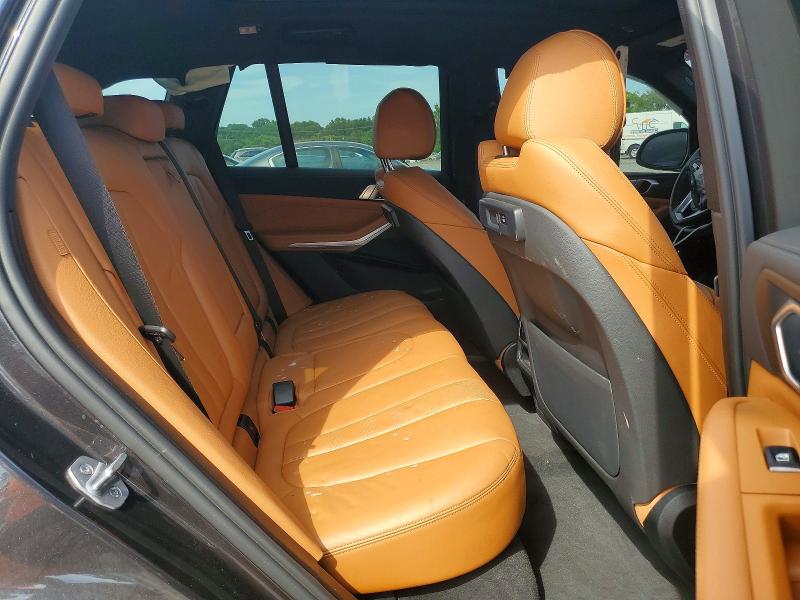 Снимка 11 от търг – 2022 BMW X5 с VIN 5UXCR6C08N9N16027