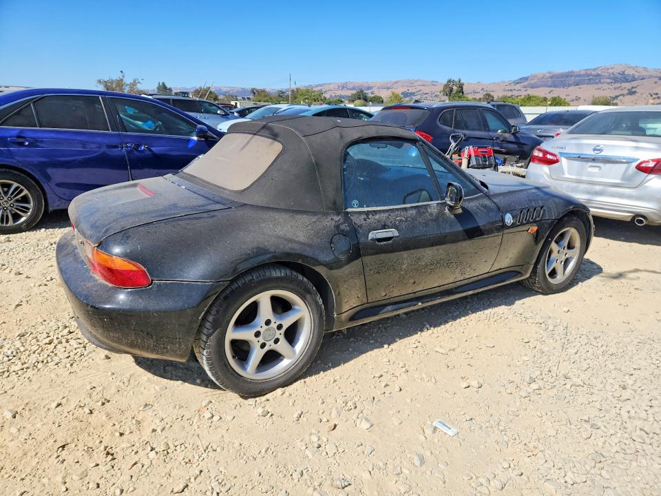 Photo 3 from auction – 1998 BMW Z3 with VIN 4USCJ333XWLC16007