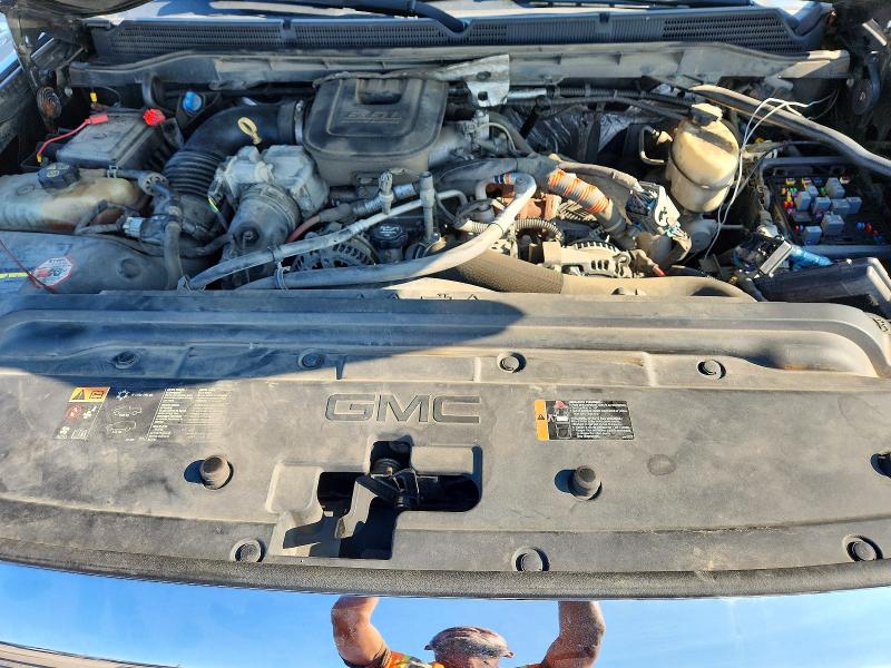 Photo 11 from auction – 2015 GMC SIERRA with VIN 1GT120E88FF525794