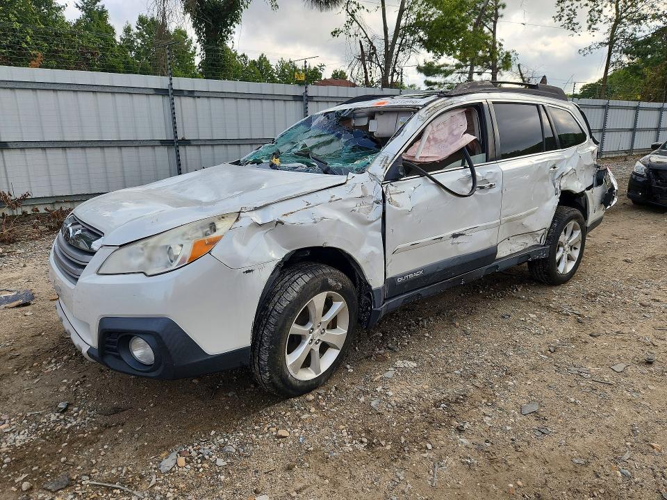SUBARU OUTBACK 2013 with VIN 4S4BRCLC2D3296239 - Photo from auction