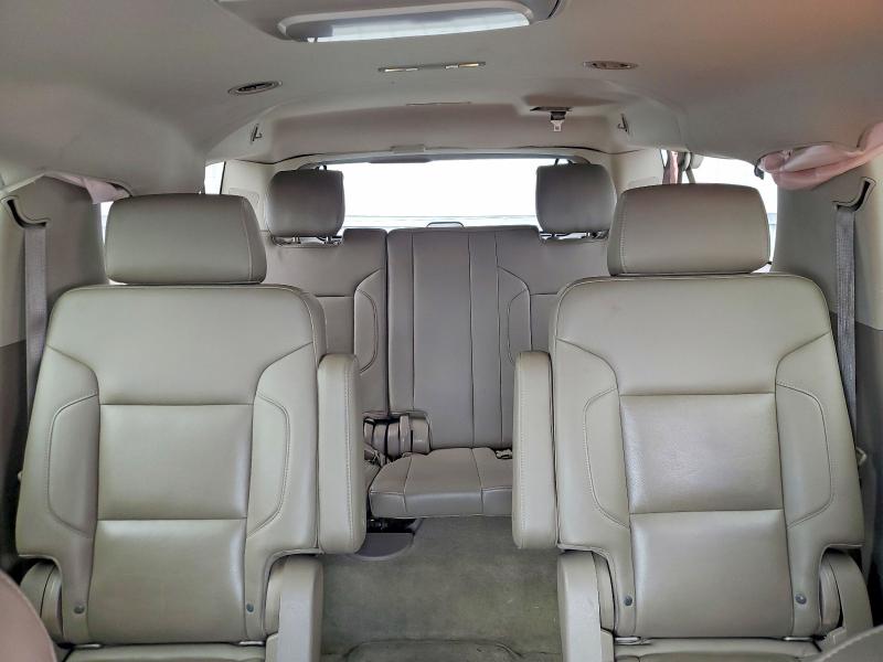 Photo 10 from auction – 2015 CHEVROLET SUBURBAN with VIN 1GNSKJKC4FR600192