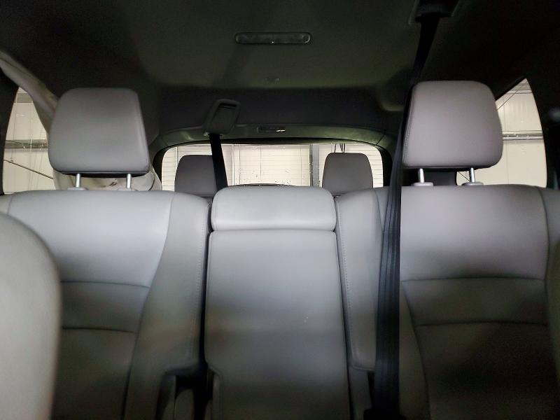Photo 10 from auction – 2016 HONDA PILOT with VIN 5FNYF6H57GB067503
