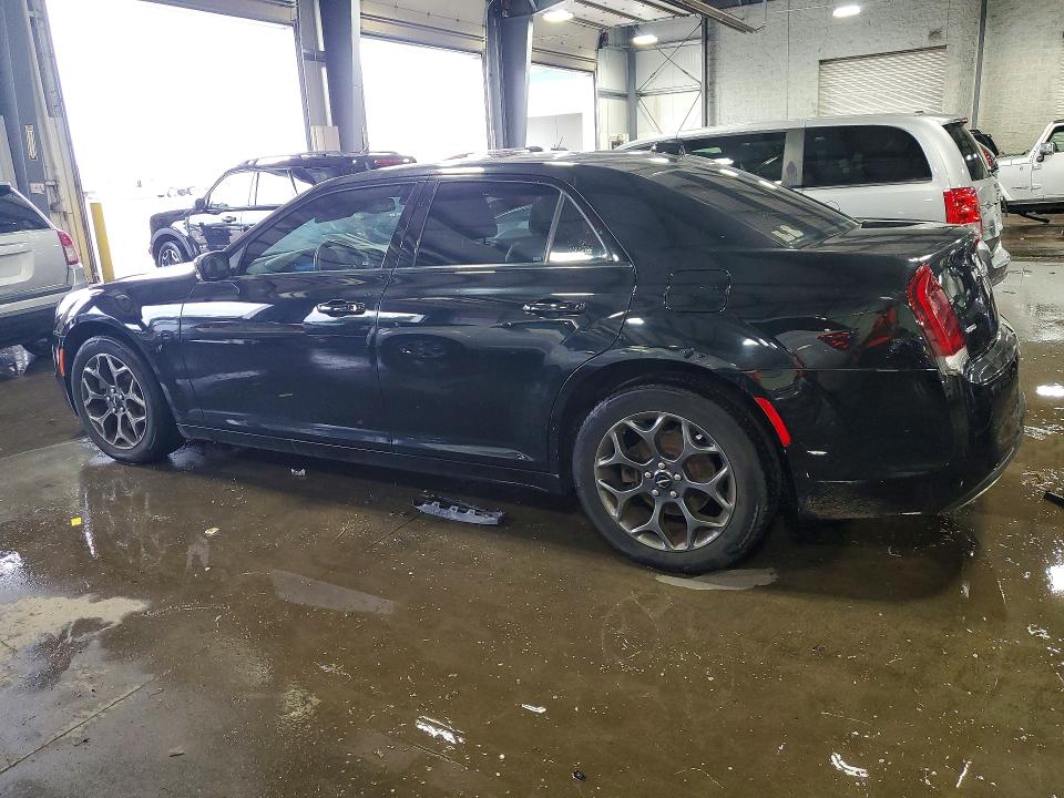 Photo 2 from auction – 2018 CHRYSLER 300 with VIN 2C3CCAGG5JH292310