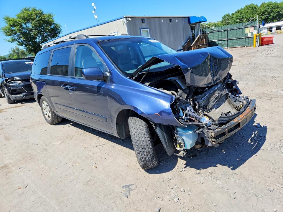 Photo 4 from auction – 2006 KIA SEDONA with VIN KNDMB233066063473