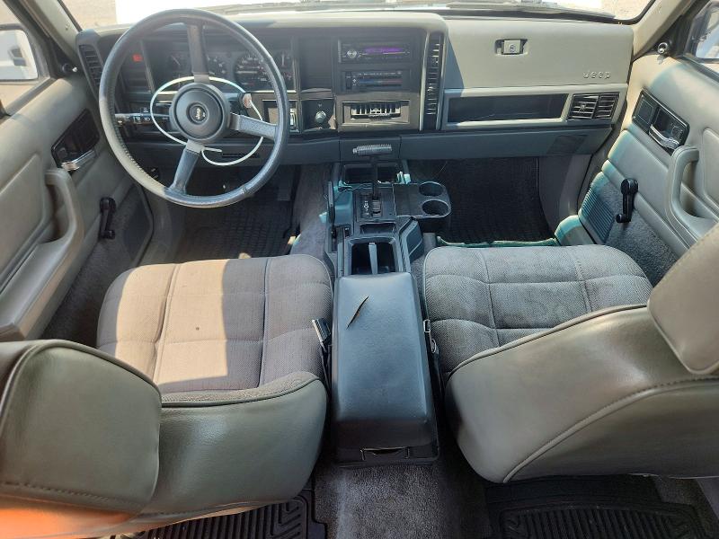 Photo 8 from auction – 1993 JEEP CHEROKEE with VIN 1J4FJ68S5PL629062