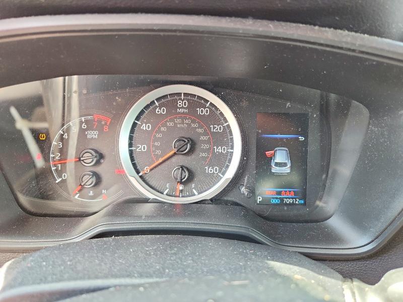 Photo 9 from auction – 2022 TOYOTA COROLLA CROSS with VIN 7MUCAAAG1NV033675