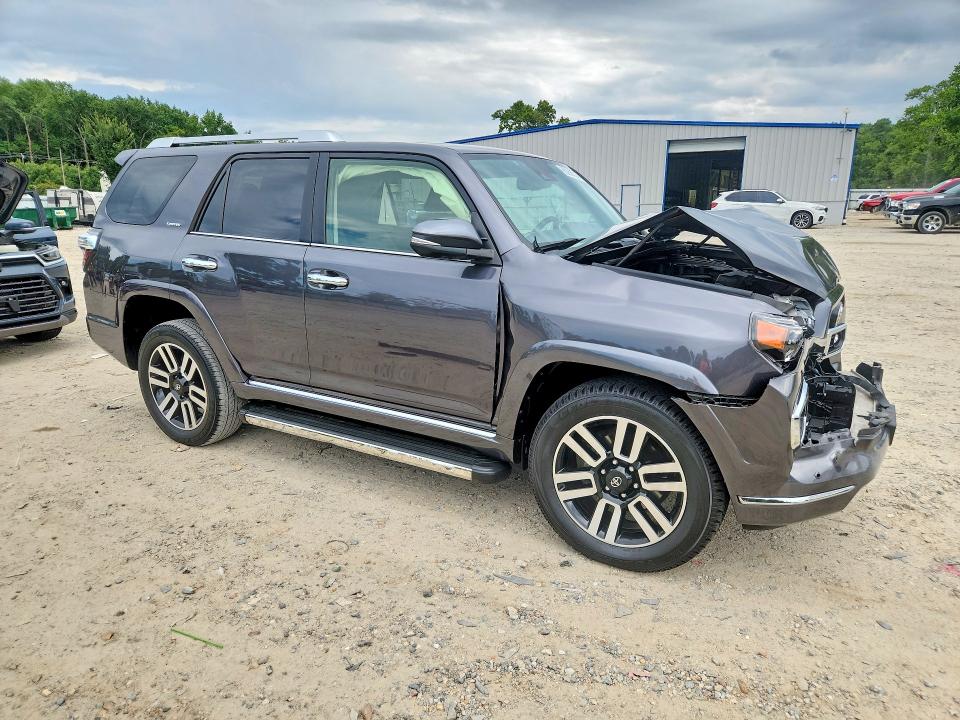 Photo 4 from auction – 2022 TOYOTA 4RUNNER with VIN JTEKU5JR2N5990758
