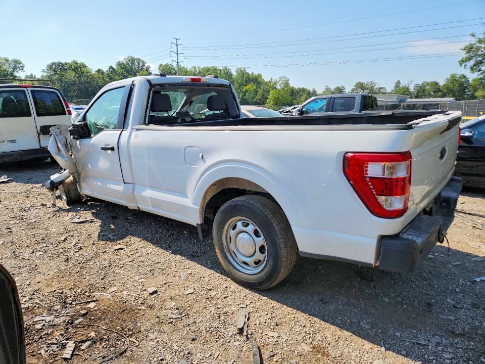 Photo 2 from auction – 2022 FORD F150 with VIN 1FTMF1CB1NKE33356