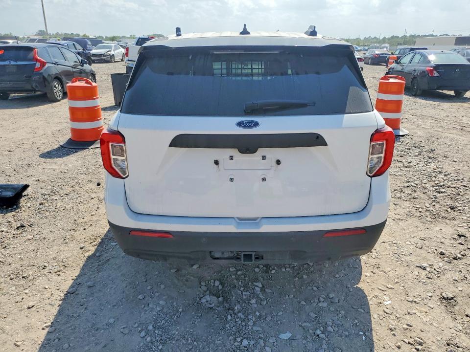 Photo 6 from auction – 2024 FORD EXPLORER with VIN 1FM5K8AB1RGA71822
