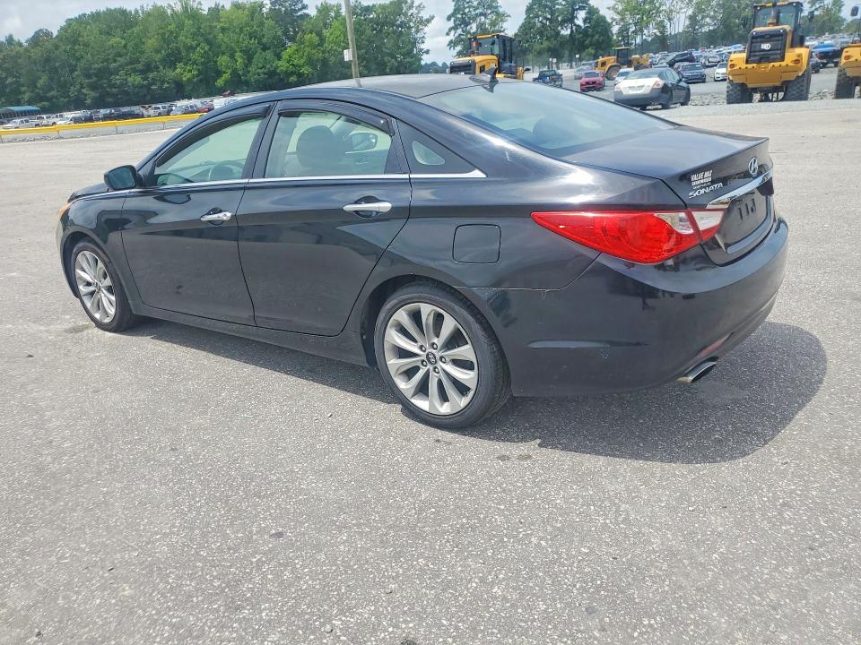 Photo 2 from auction – 2011 HYUNDAI SONATA with VIN 5NPEC4AC4BH229851