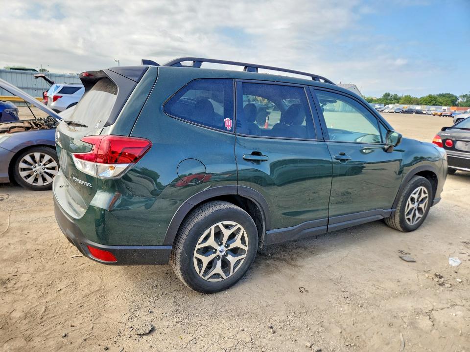 Photo 3 from auction – 2024 SUBARU FORESTER with VIN JF2SKADC8RH516894