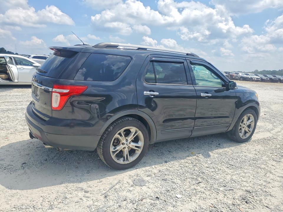 Photo 3 from auction – 2011 FORD EXPLORER with VIN 1FMHK7F83BGA36001
