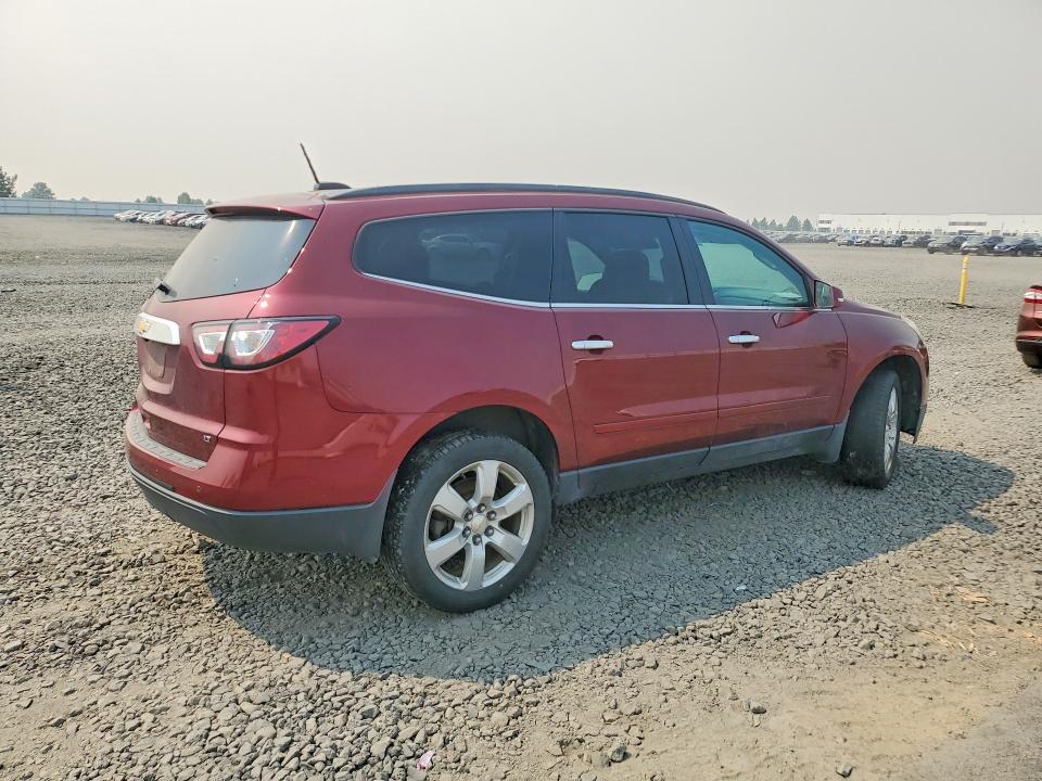 Photo 3 from auction – 2017 CHEVROLET TRAVERSE with VIN 1GNKRGKD4HJ223338