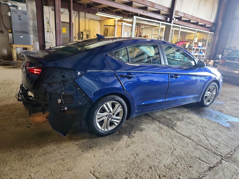 Photo 3 from auction – 2020 HYUNDAI ELANTRA with VIN 5NPD84LFXLH619178