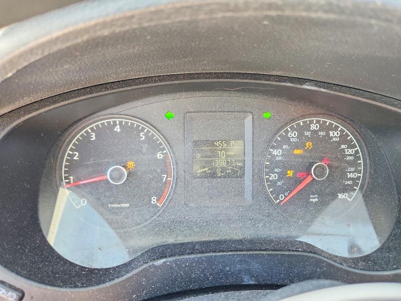 Zdjęcie 9 z aukcji – 2014 VOLKSWAGEN JETTA z VIN 3VW2K7AJ4EM438301