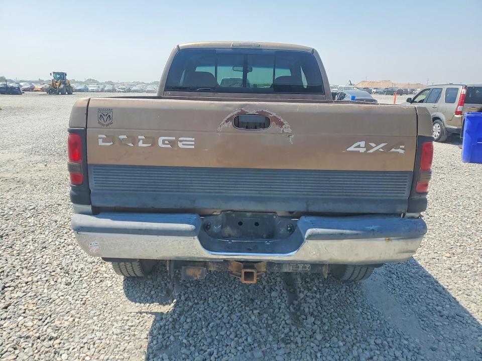 صورة رقم 6 من المزاد - 2000 DODGE RAM 2500 مع VIN 1B7KF23Z9YJ155391