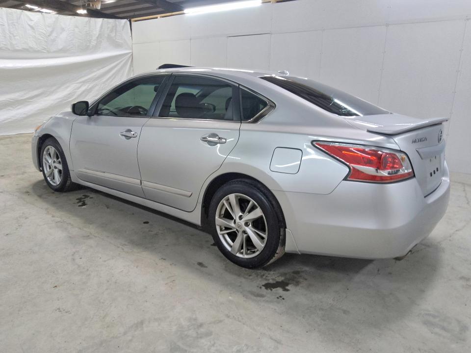 Photo 2 from auction – 2015 NISSAN ALTIMA with VIN 1N4AL3AP1FC155498