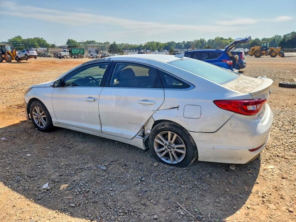 Photo 2 from auction – 2016 HYUNDAI SONATA with VIN 5NPE24AF5GH405634