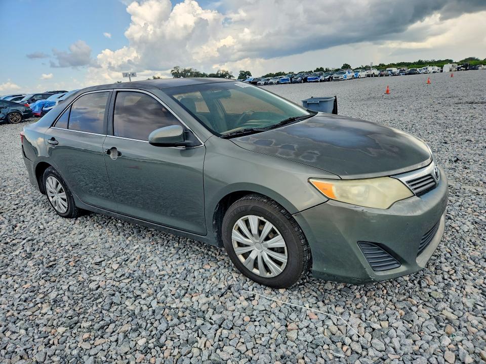 Photo 4 from auction – 2012 TOYOTA CAMRY with VIN 4T1BF1FK2CU614868