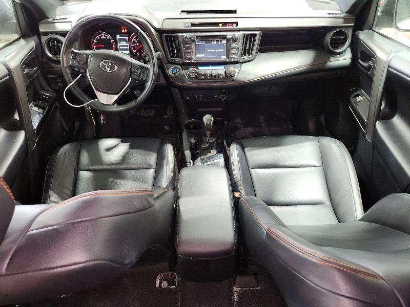 Photo 8 from auction – 2017 TOYOTA RAV4 with VIN 2T3JFREV3HW652341