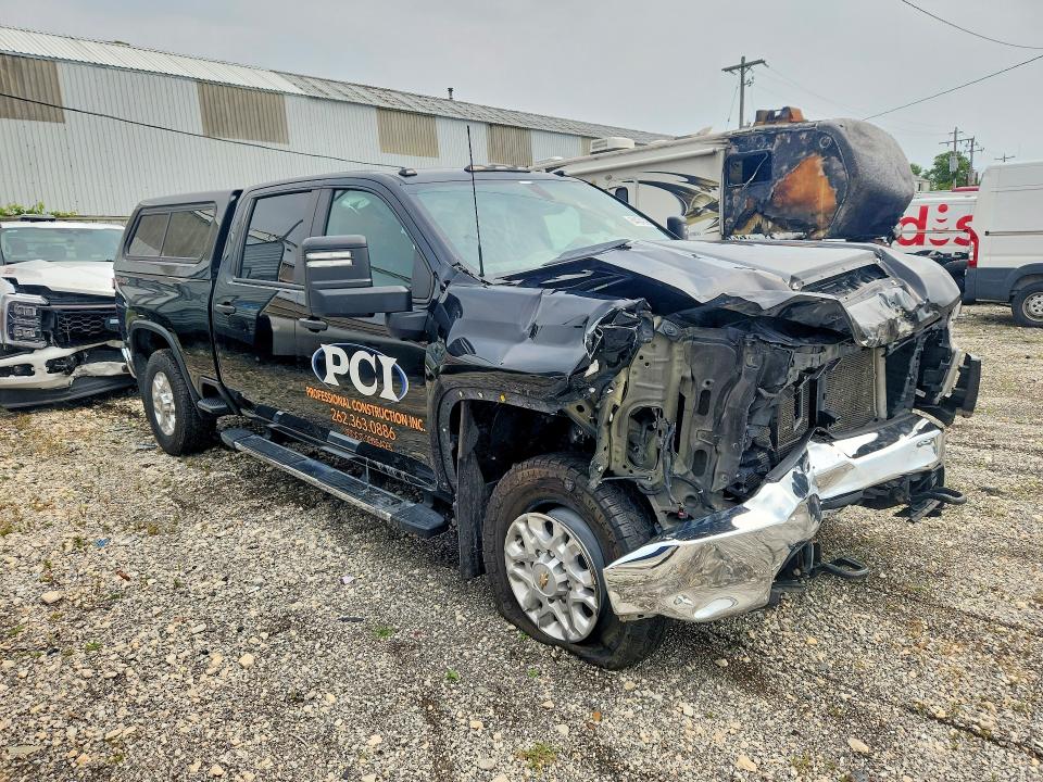 Photo 4 from auction – 2021 CHEVROLET SILVERADO with VIN 1GC4YSE77MF259017