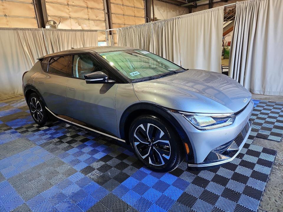 Photo 4 from auction – 2023 KIA EV6 with VIN KNDC34LA0P5602782