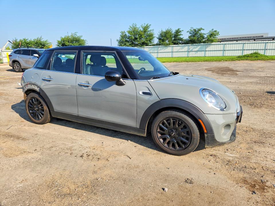Photo 4 from auction – 2015 MINI COOPER with VIN WMWXS5C50FT827465