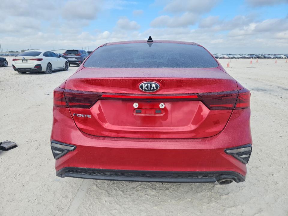 Photo 6 from auction – 2021 KIA FORTE with VIN 3KPF24AD6ME387700