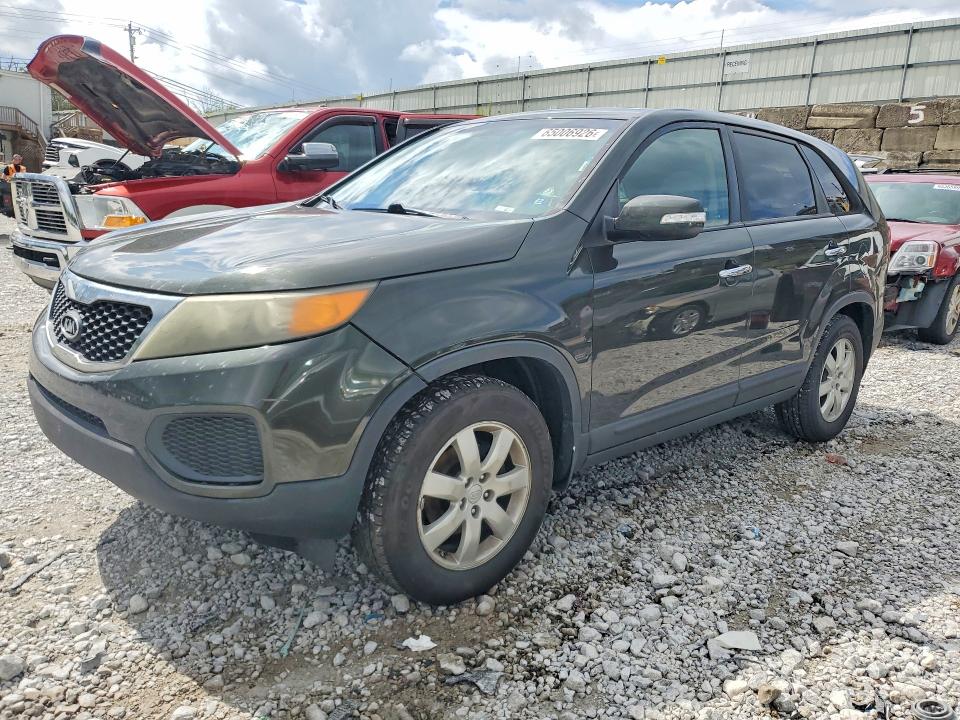 KIA SORENTO 2012 with VIN 5XYKT3A19CG191845 - Photo from auction
