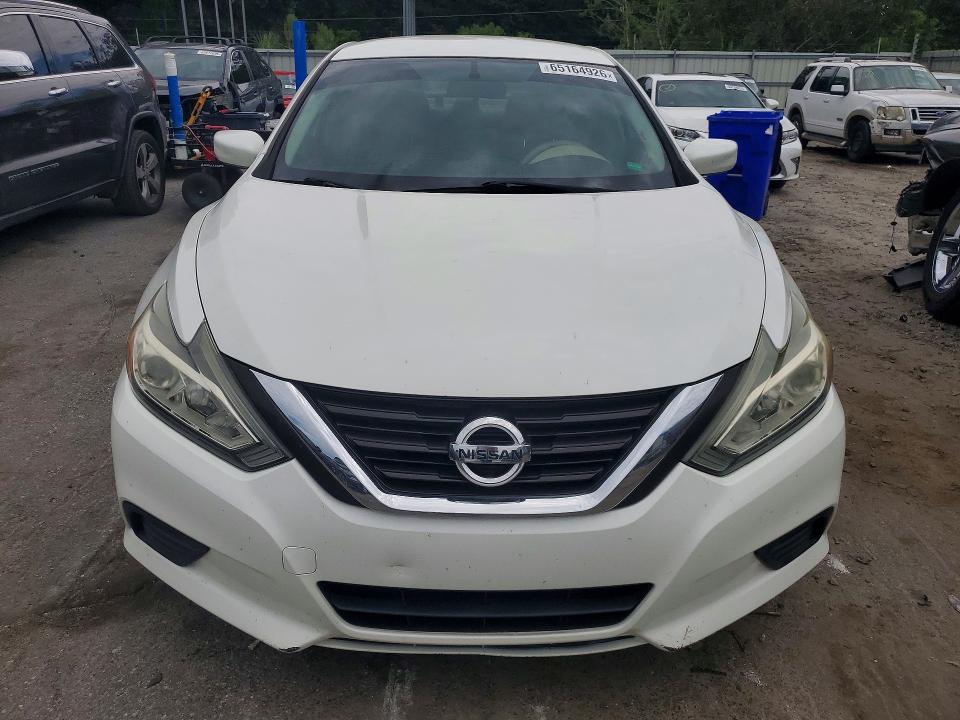 Photo 5 from auction – 2017 NISSAN ALTIMA with VIN 1N4AL3AP4HN326851