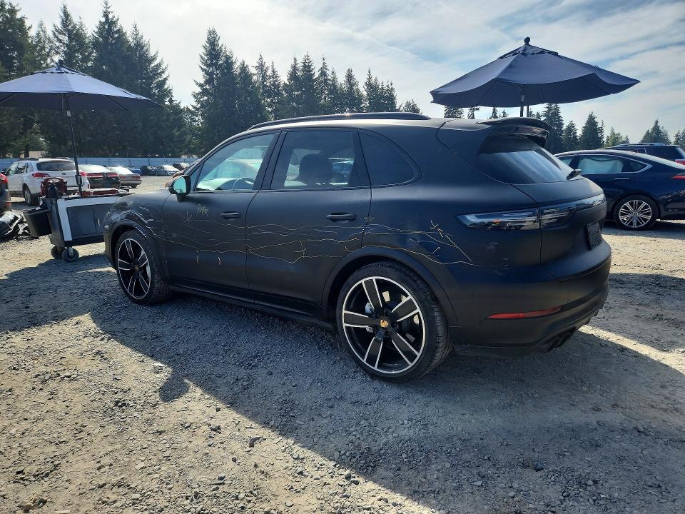 Photo 2 from auction – 2021 PORSCHE CAYENNE with VIN WP1AF2AY4MDA36774