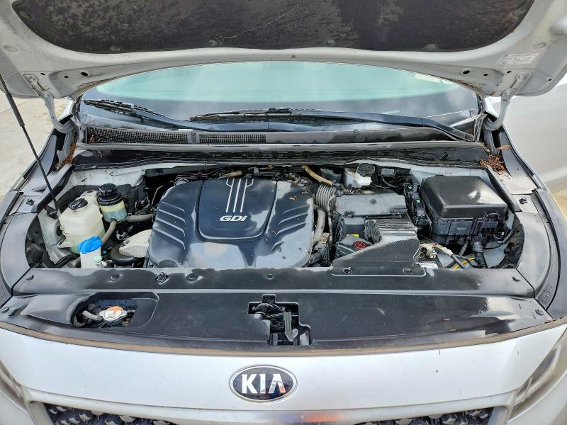 Photo 12 from auction – 2016 KIA SEDONA with VIN KNDMA5C12G6150053