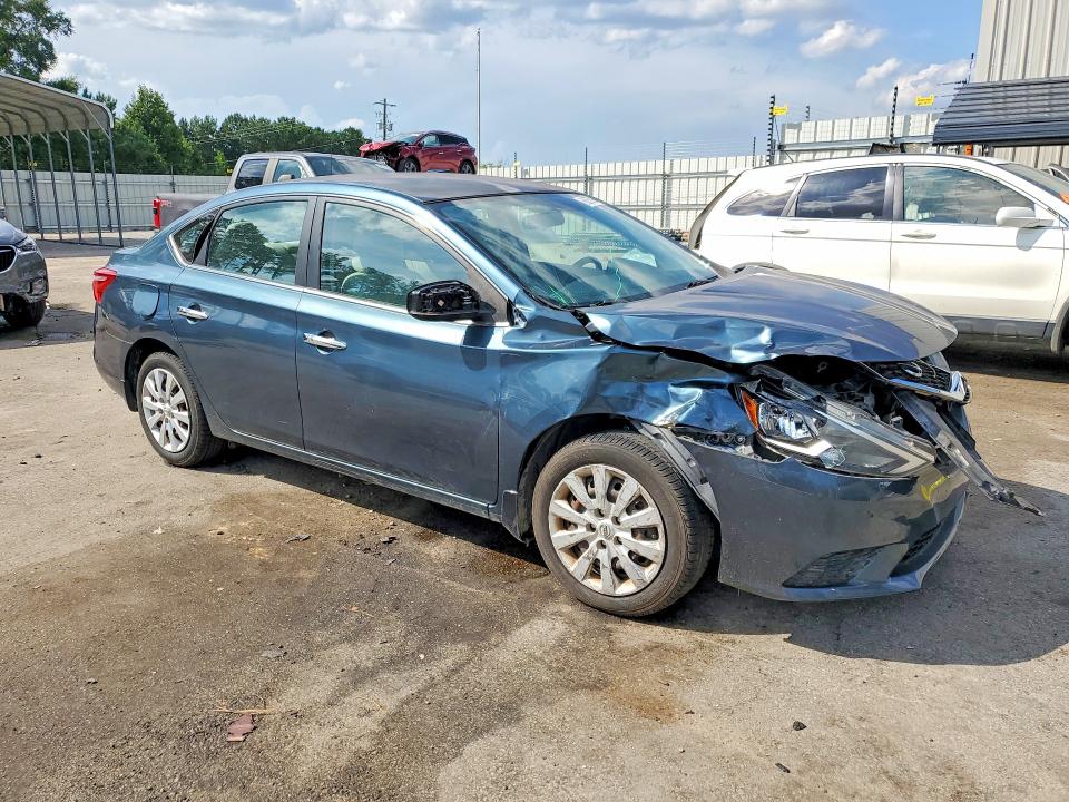 Photo 4 from auction – 2016 NISSAN SENTRA with VIN 3N1AB7AP1GY338500
