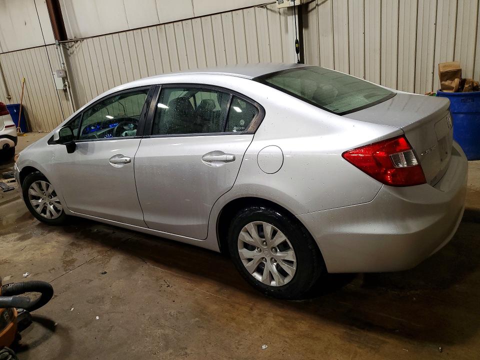 Photo 2 from auction – 2012 HONDA CIVIC with VIN 19XFB2F54CE388381