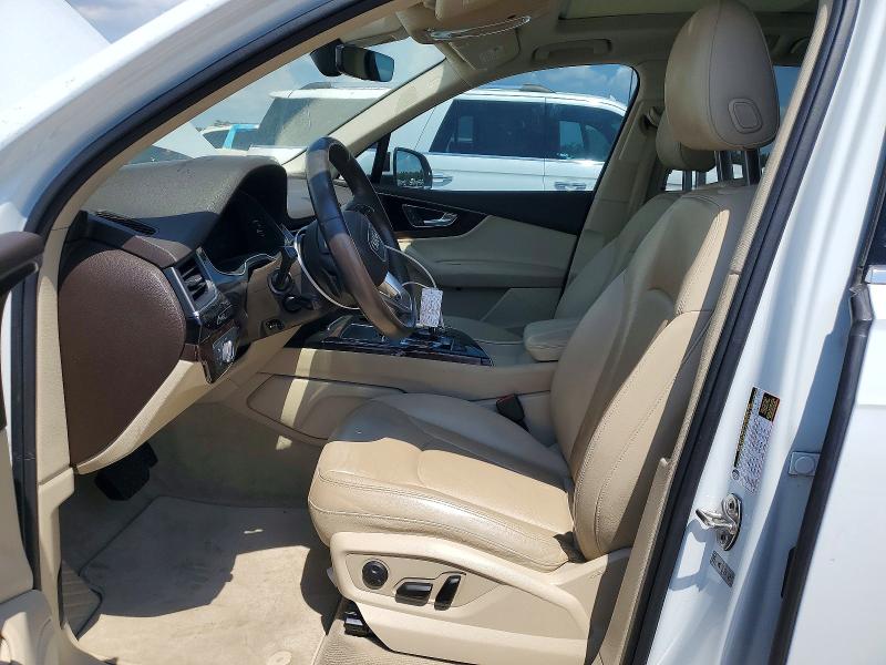 Photo 7 from auction – 2018 AUDI Q7 with VIN WA1LAAF75JD010077