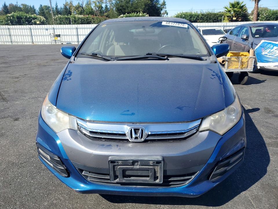 Photo 5 from auction – 2013 HONDA INSIGHT with VIN JHMZE2H73DS002419