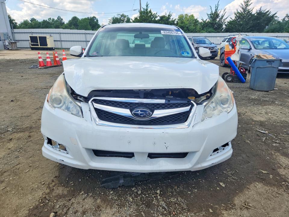 Photo 5 from auction – 2011 SUBARU LEGACY with VIN 4S3BMBC67B3261426