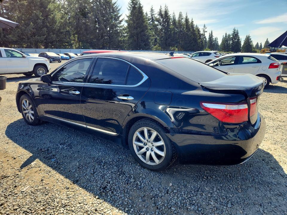 Photo 2 from auction – 2009 LEXUS LS with VIN JTHCL46F595002414