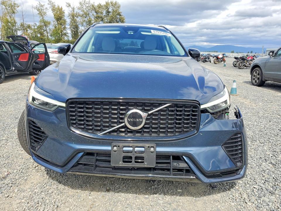 Photo 5 from auction – 2025 VOLVO XC60 with VIN YV4H60RJ4S1017004