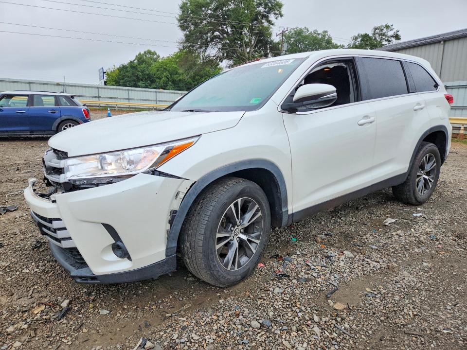 TOYOTA HIGHLANDER 2019 with VIN 5TDZARFH1KS057362 - Photo from auction
