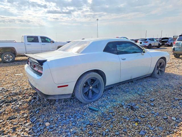 Photo 3 from auction – 2016 DODGE CHALLENGER with VIN 2C3CDZAG5GH284091