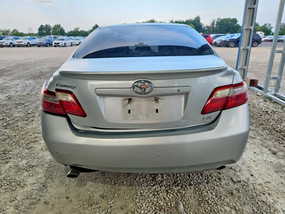 Photo 6 from auction – 2007 TOYOTA CAMRY with VIN 4T1BK46K87U550273